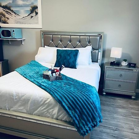 The Beach House At Sun City Hotell Sun City Center Exteriör bild