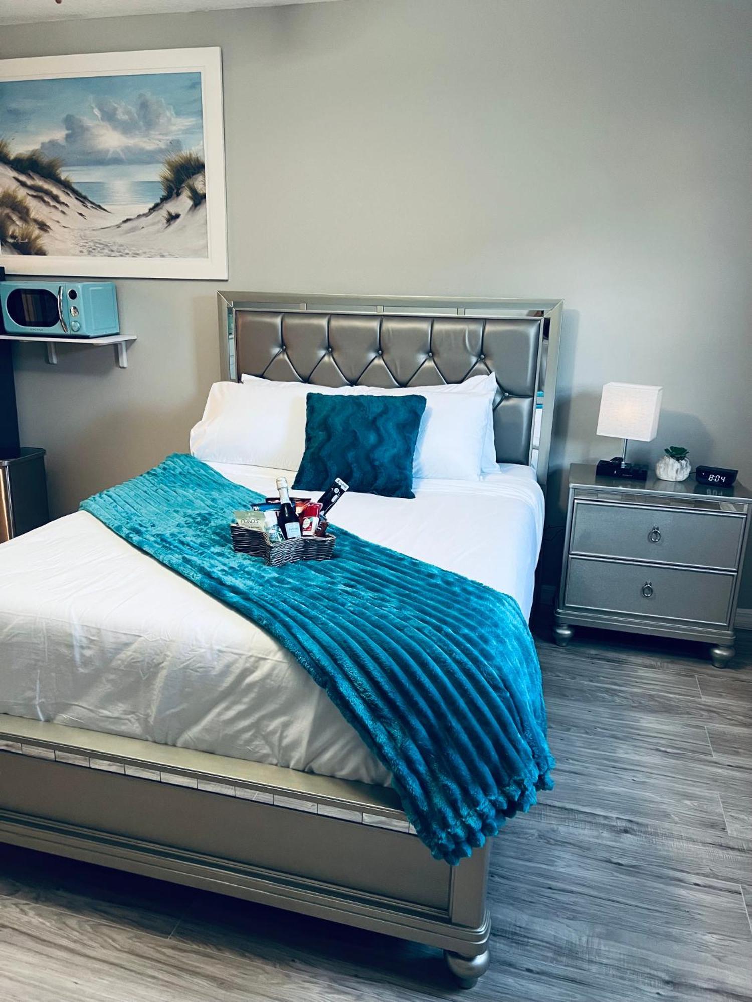 The Beach House At Sun City Hotell Sun City Center Exteriör bild
